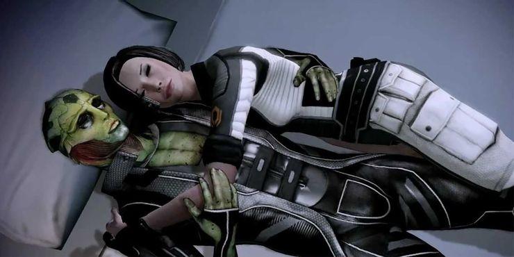 Mass-Effect-2-Thane-and-Shepard